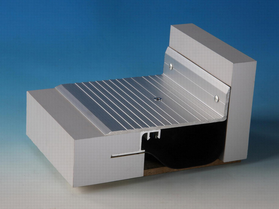 ��.����׃�οp�������w���ͣ�F-WGM